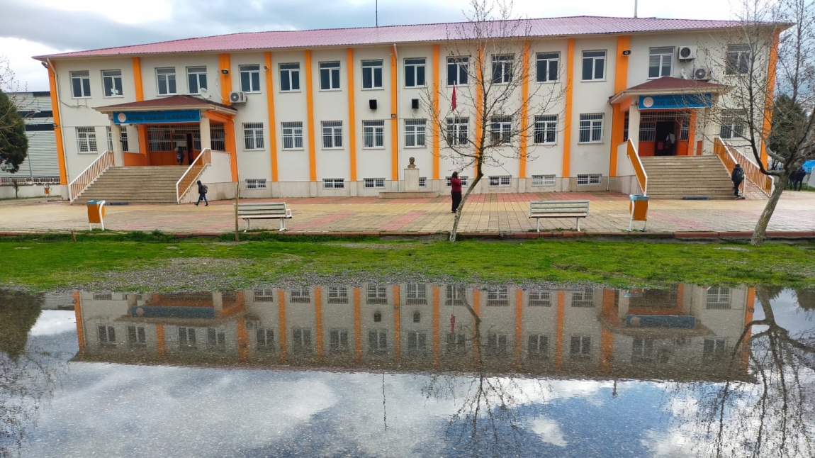 Genç Osman İlkokulu Fotoğrafı